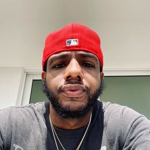 Meet your Posher, Devin